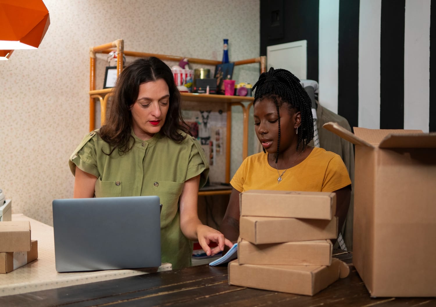 Shopify vs WooCommerce vs PrestaShop